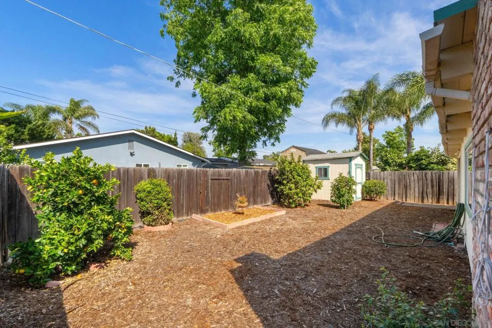 1416 S Maple Escondido, CA 92025