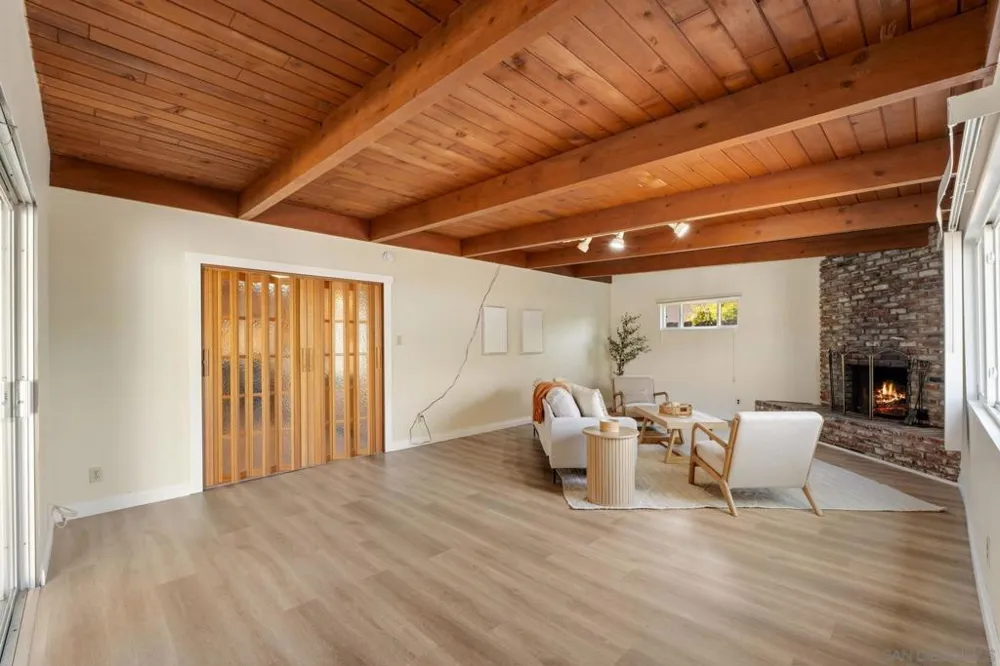 1416 S Maple Escondido, CA 92025