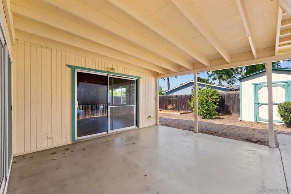 1416 S Maple Escondido, CA 92025