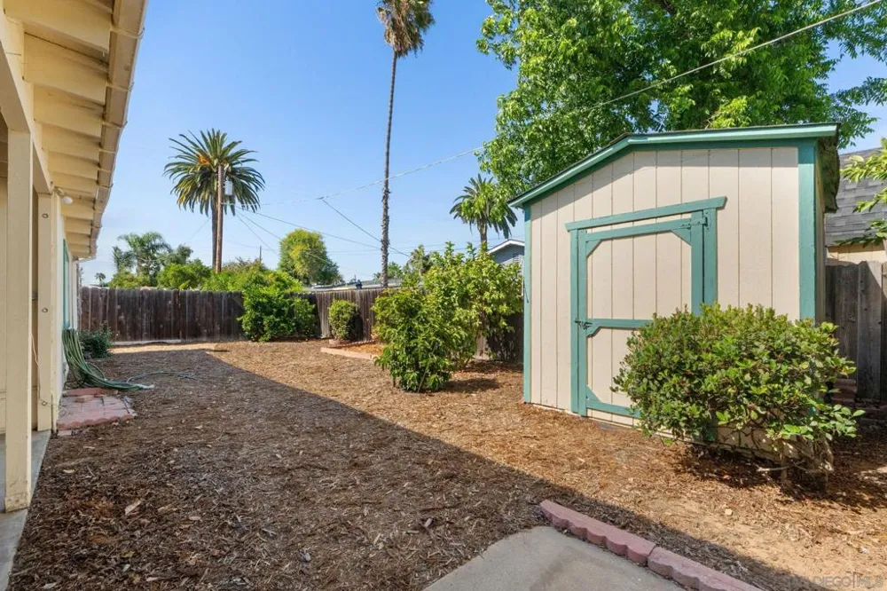 1416 S Maple Escondido, CA 92025