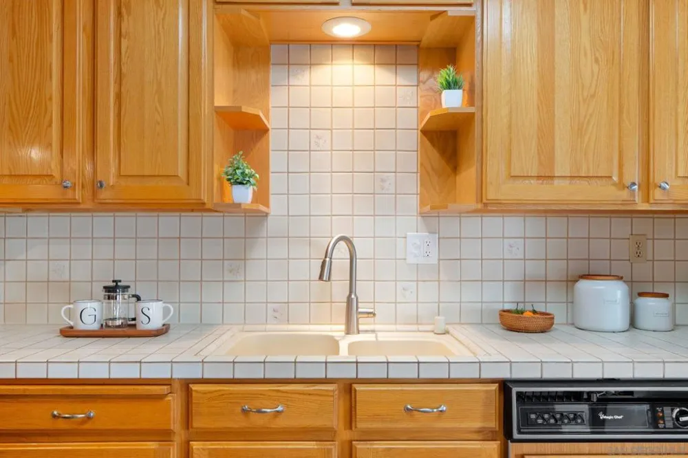 1416 S Maple Escondido, CA 92025