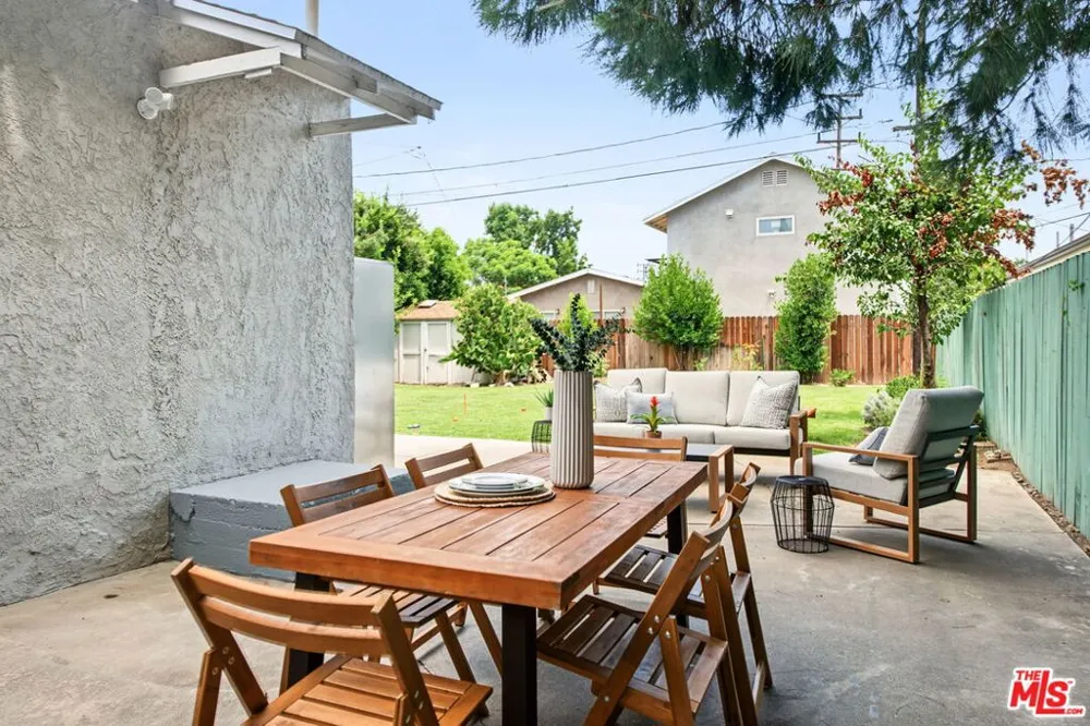 1418 Maple Street Burbank, CA 91505