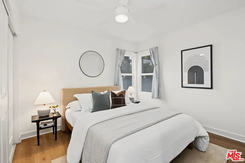 1418 Maple Street Burbank, CA 91505