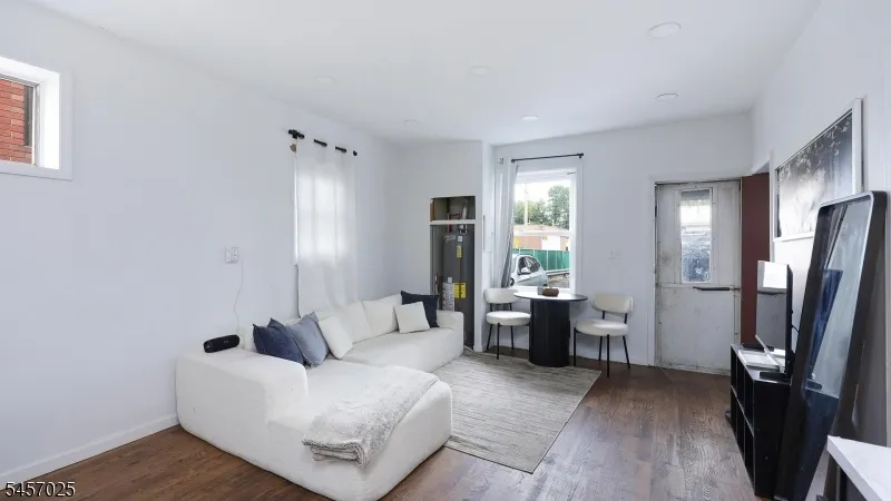 346 South Ave Westfield Town, NJ 07090