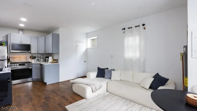 346 South Ave Westfield Town, NJ 07090