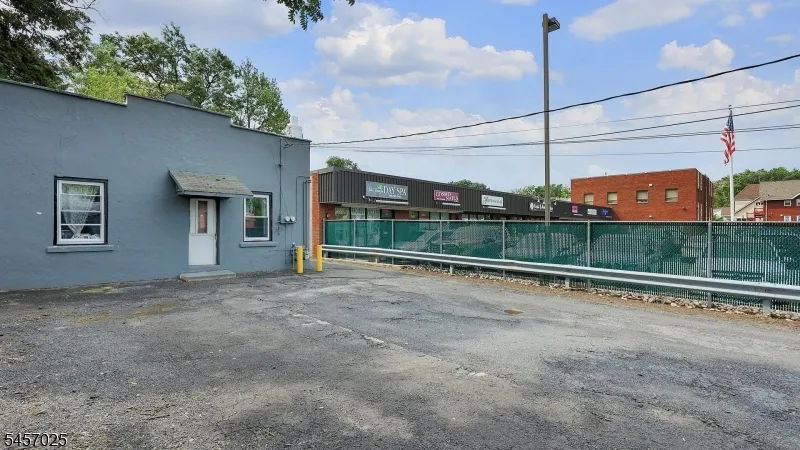 346 South Ave Westfield Town, NJ 07090