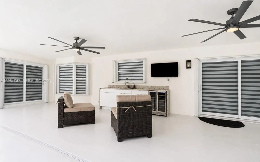 14846 SW 168th Ter Miami, FL 33187