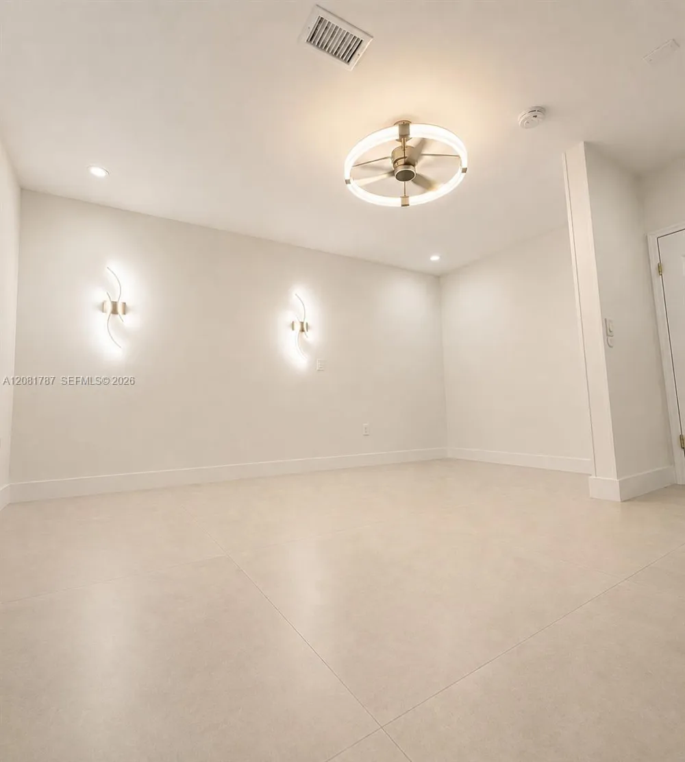 14846 SW 168th Ter Miami, FL 33187