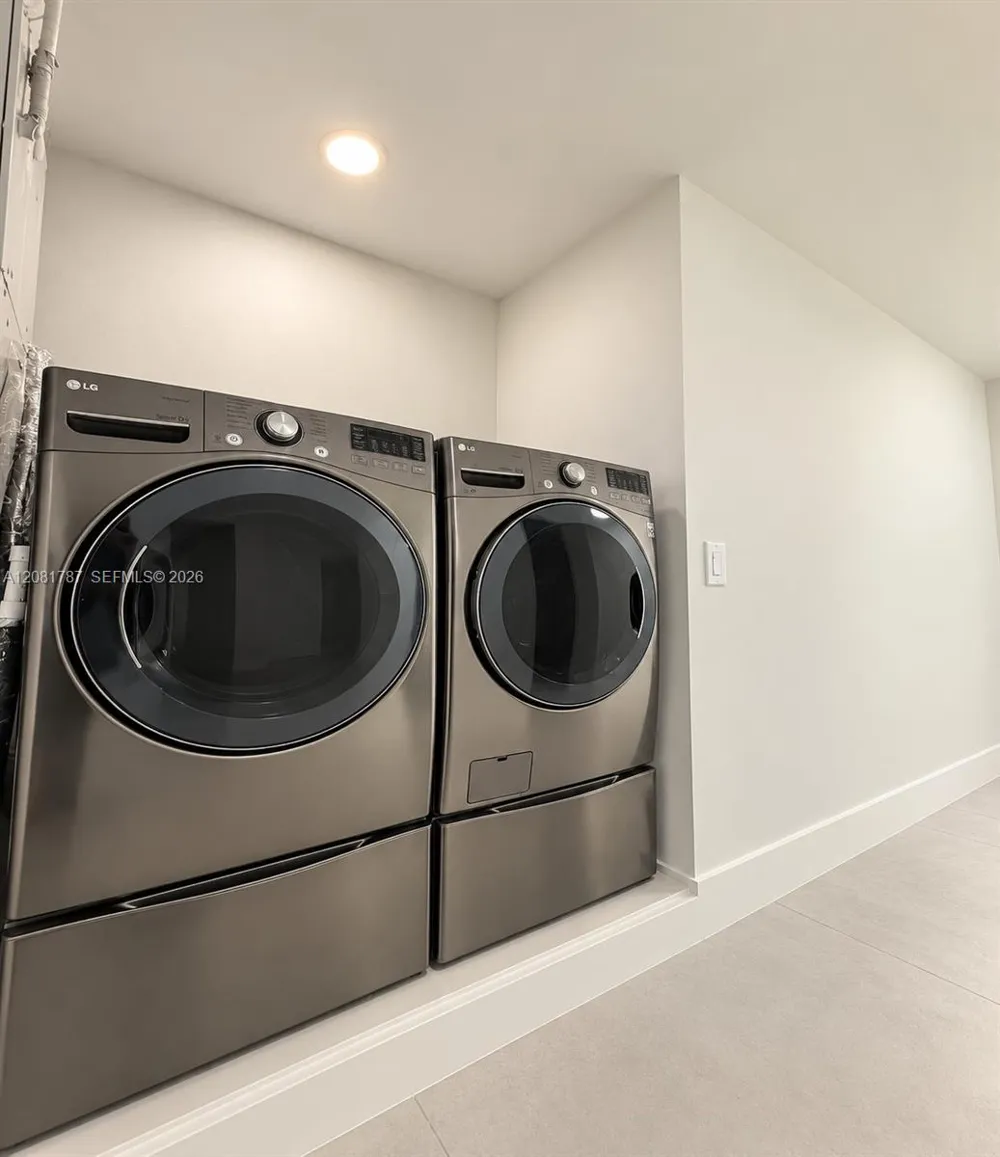 14846 SW 168th Ter Miami, FL 33187