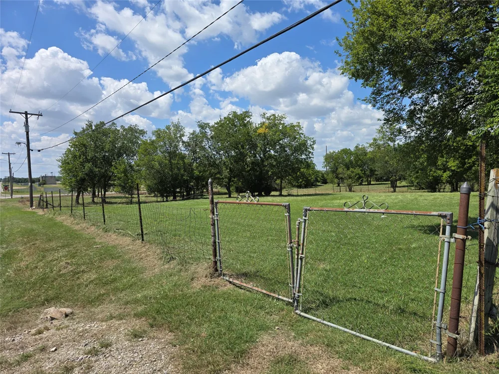 19409 E 21st Street S Broken Arrow, OK 74014