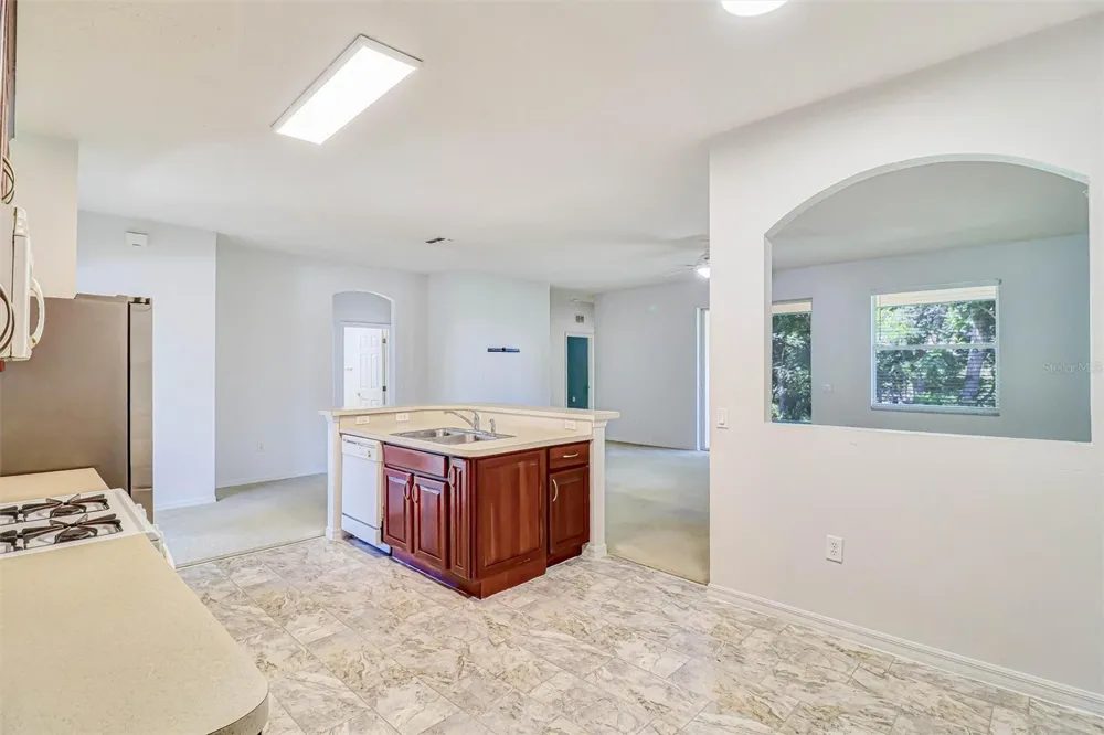 215 PAMONA STREET Haines City, FL 33844