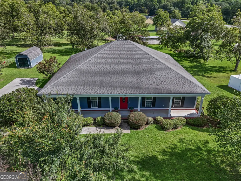 100 Kendal LN Leesburg, GA 31763