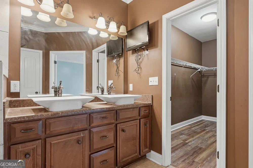 100 Kendal LN Leesburg, GA 31763