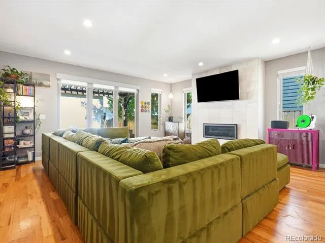 3857 Stuart Street Denver, CO 80212