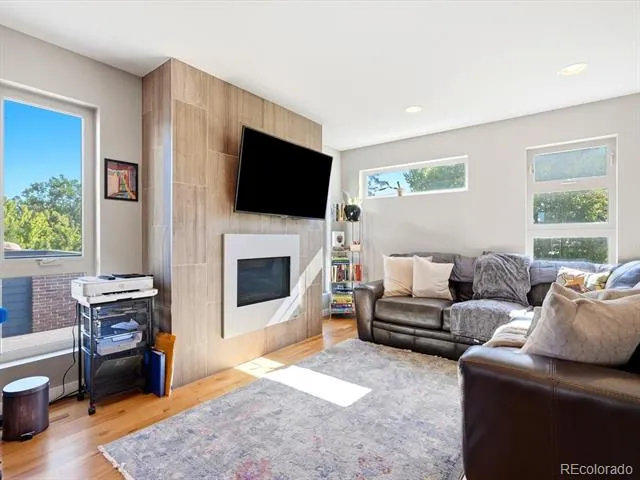 3857 Stuart Street Denver, CO 80212