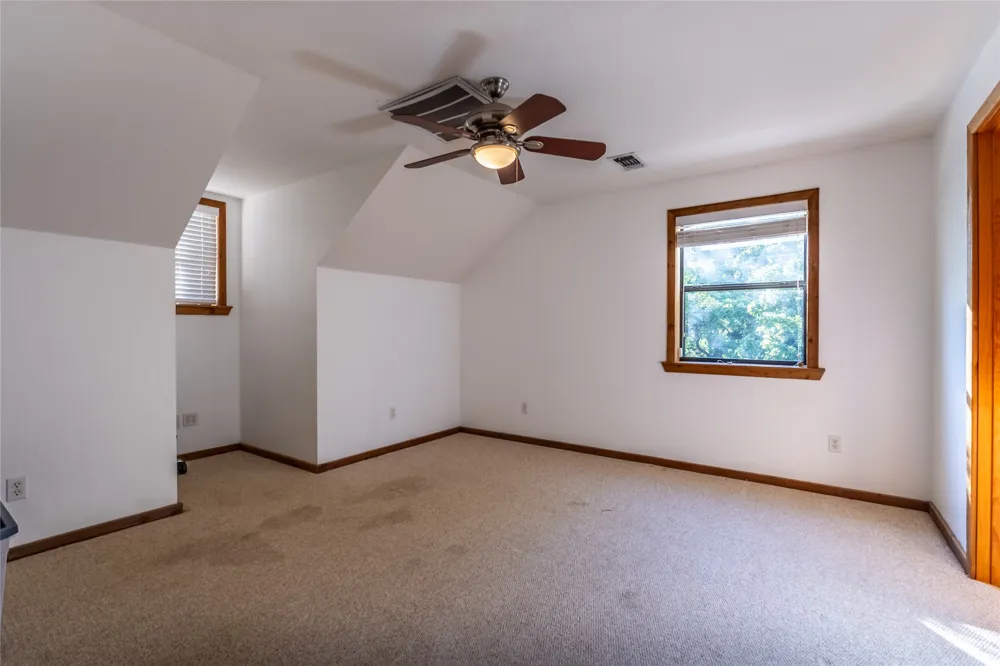 1838 Liberty Road Gordonville, TX 76245