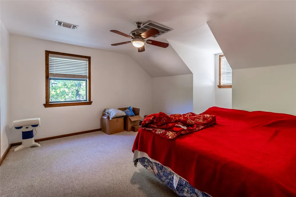 1838 Liberty Road Gordonville, TX 76245