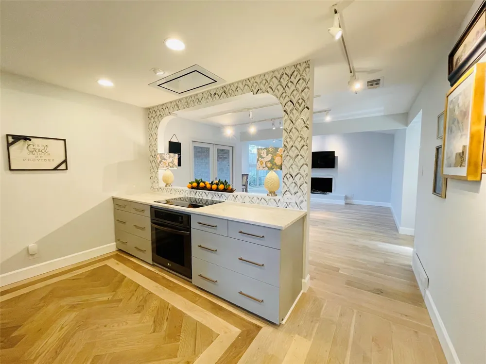 3701 Hulen Park Drive Fort Worth, TX 76109