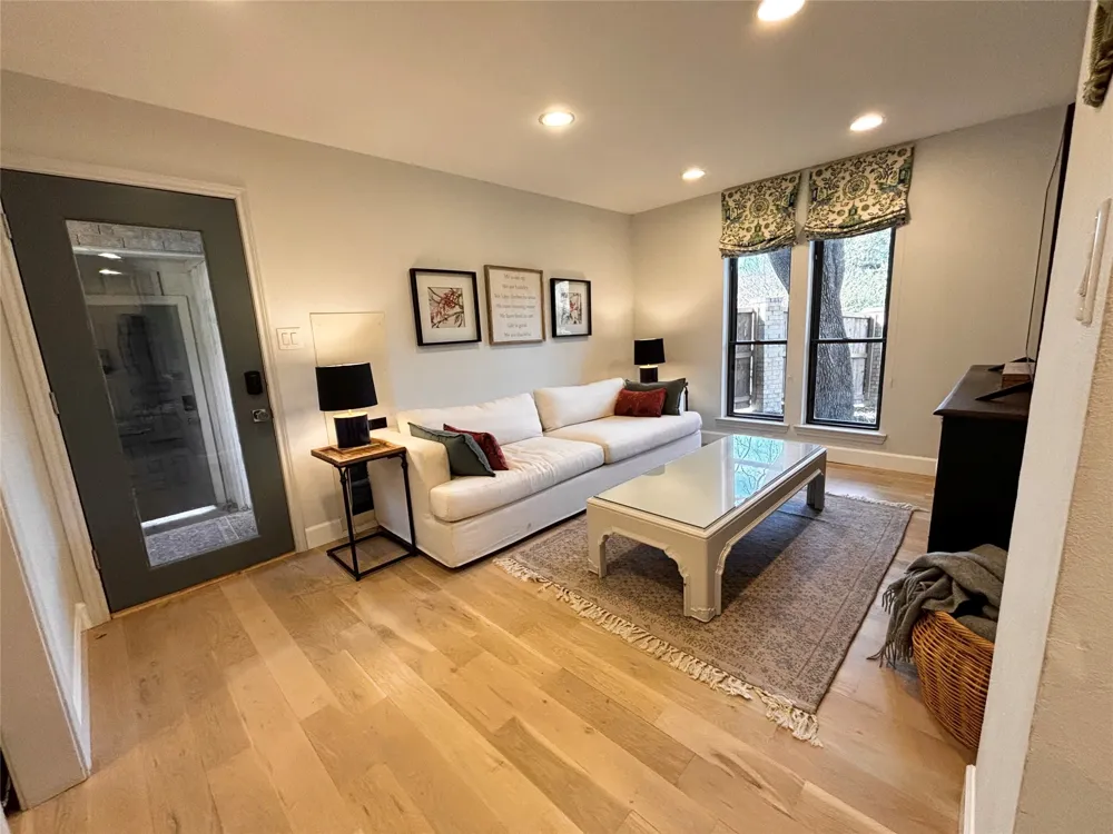 3701 Hulen Park Drive Fort Worth, TX 76109