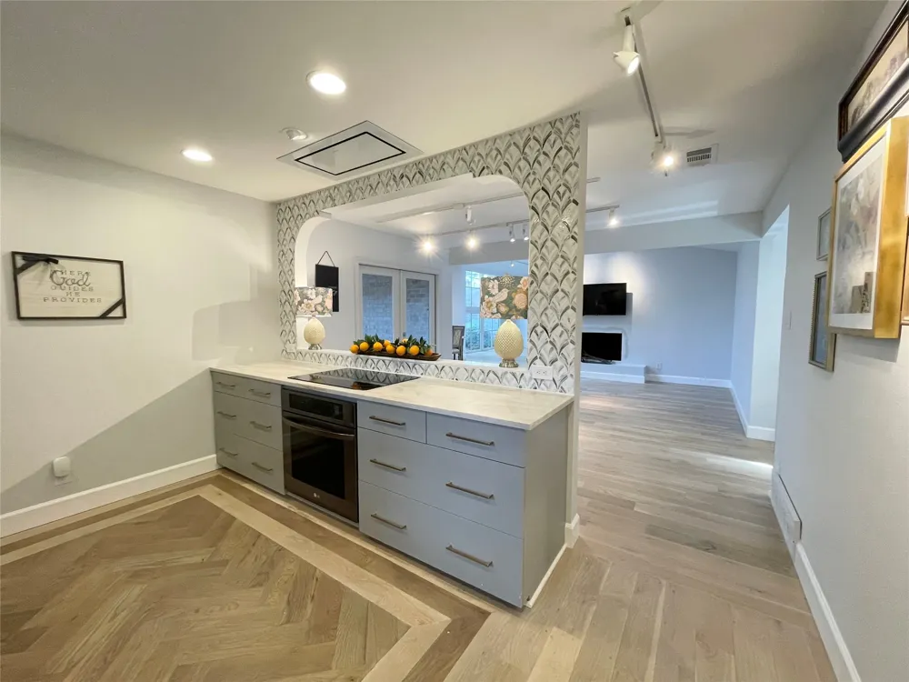 3701 Hulen Park Drive Fort Worth, TX 76109