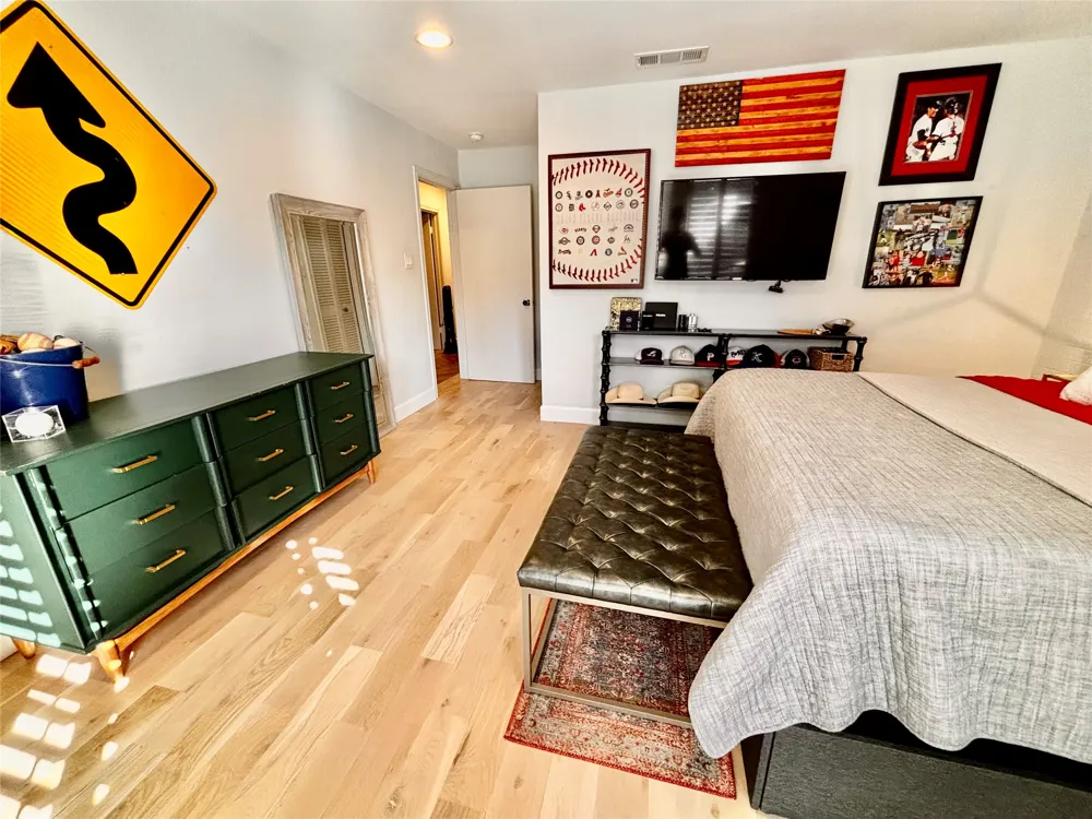 3701 Hulen Park Drive Fort Worth, TX 76109