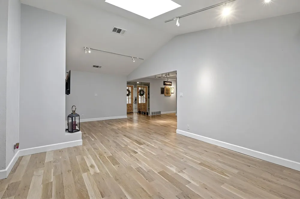3701 Hulen Park Drive Fort Worth, TX 76109