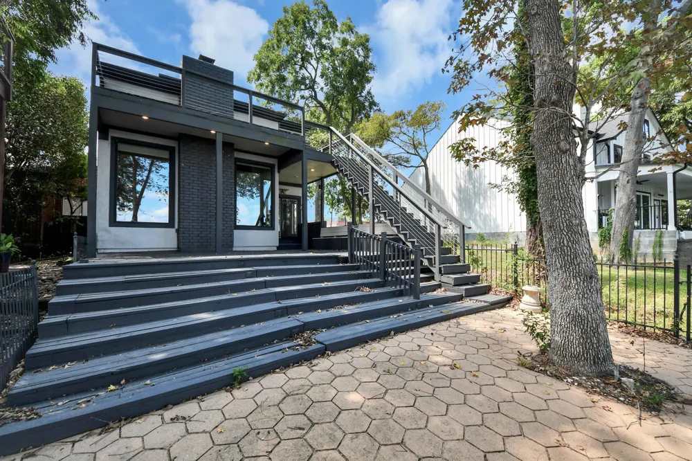 854 Lake View Drive Montgomery, TX 77356