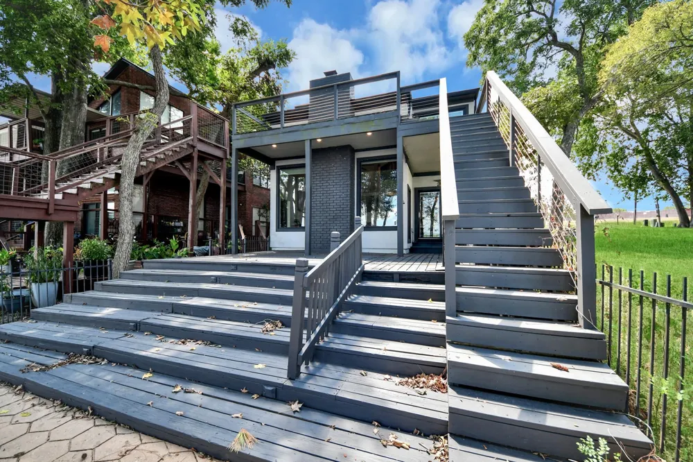 854 Lake View Drive Montgomery, TX 77356