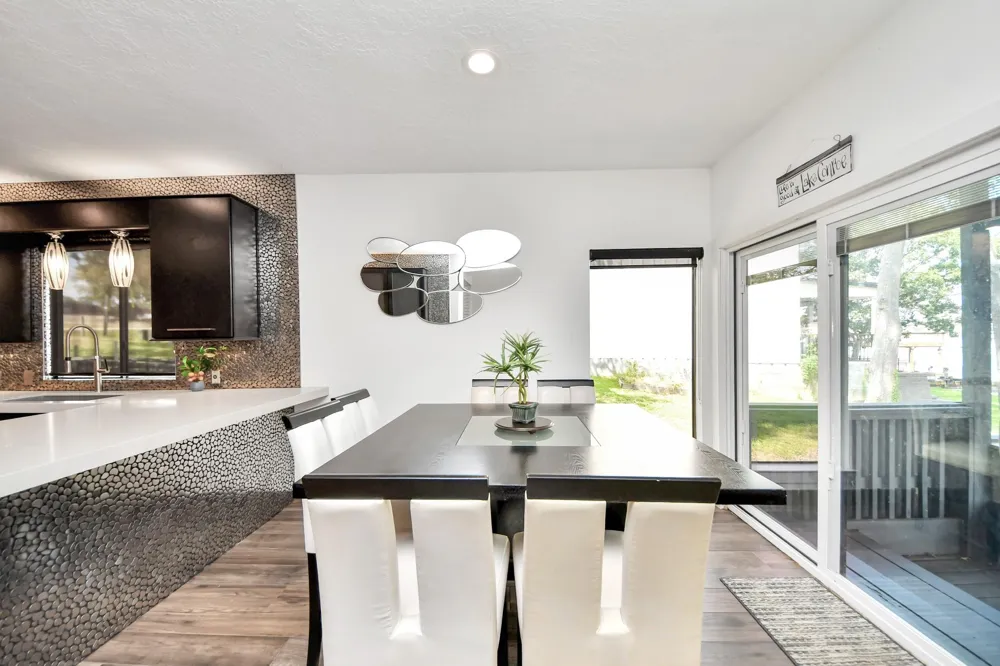 854 Lake View Drive Montgomery, TX 77356
