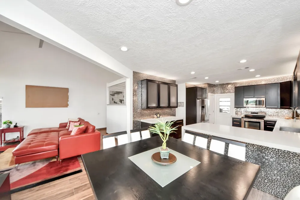 854 Lake View Drive Montgomery, TX 77356