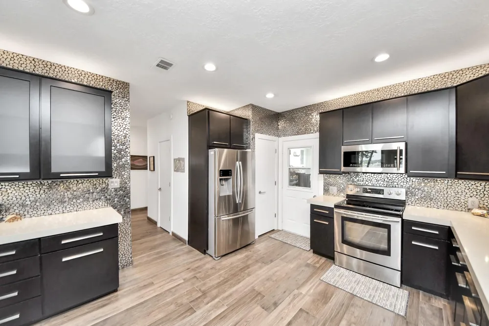 854 Lake View Drive Montgomery, TX 77356