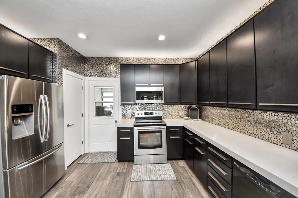 854 Lake View Drive Montgomery, TX 77356
