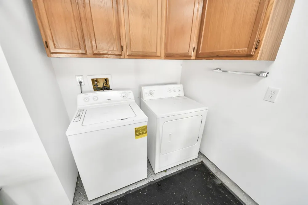 854 Lake View Drive Montgomery, TX 77356