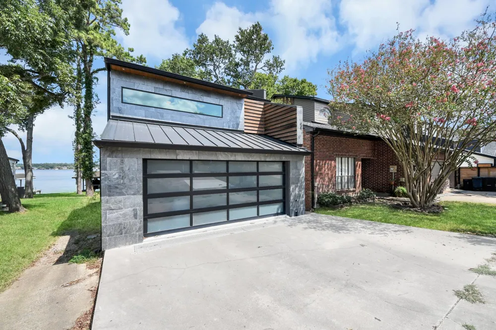 854 Lake View Drive Montgomery, TX 77356