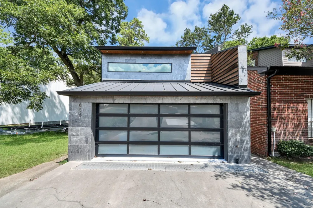 854 Lake View Drive Montgomery, TX 77356