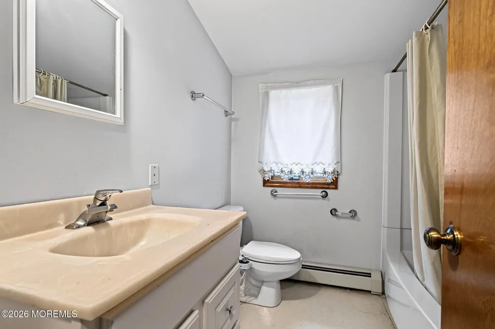 33 Tennent Road Morganville, NJ 07751