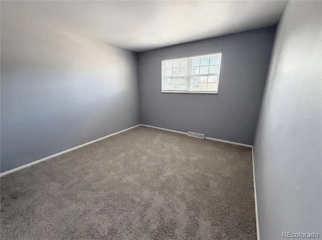 3182 S Xeric Court Denver, CO 80231