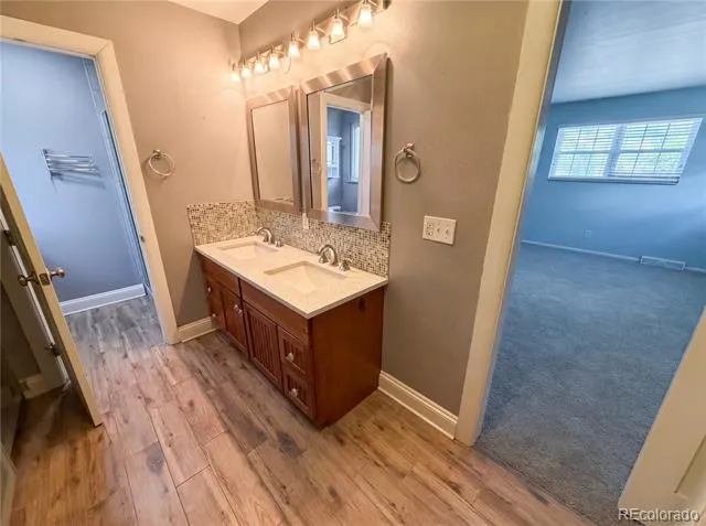 3182 S Xeric Court Denver, CO 80231