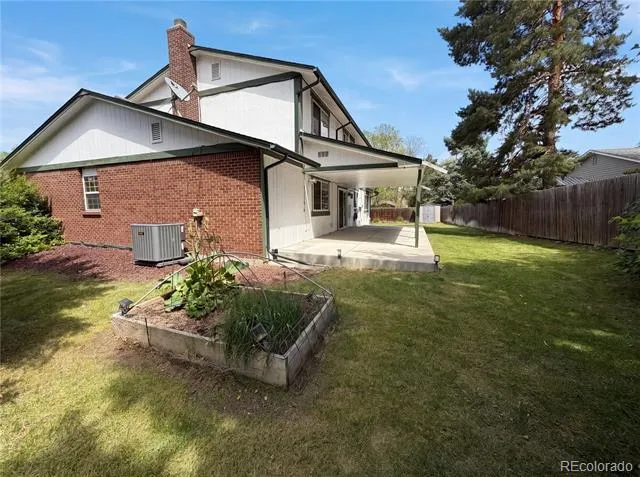 3182 S Xeric Court Denver, CO 80231