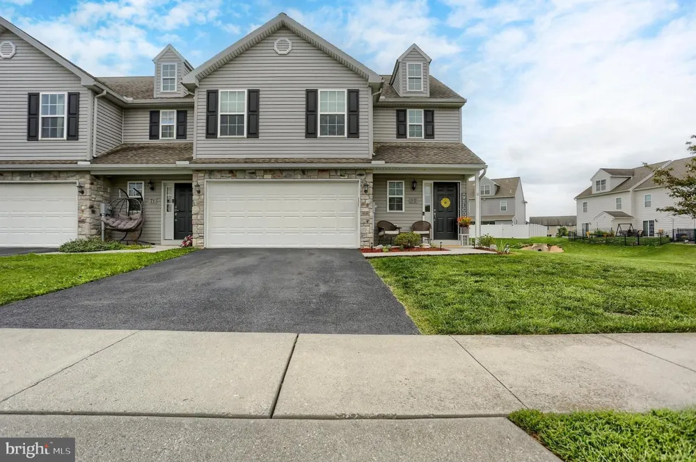 59 BRAEBURN WAY #52 Palmyra, PA 17078