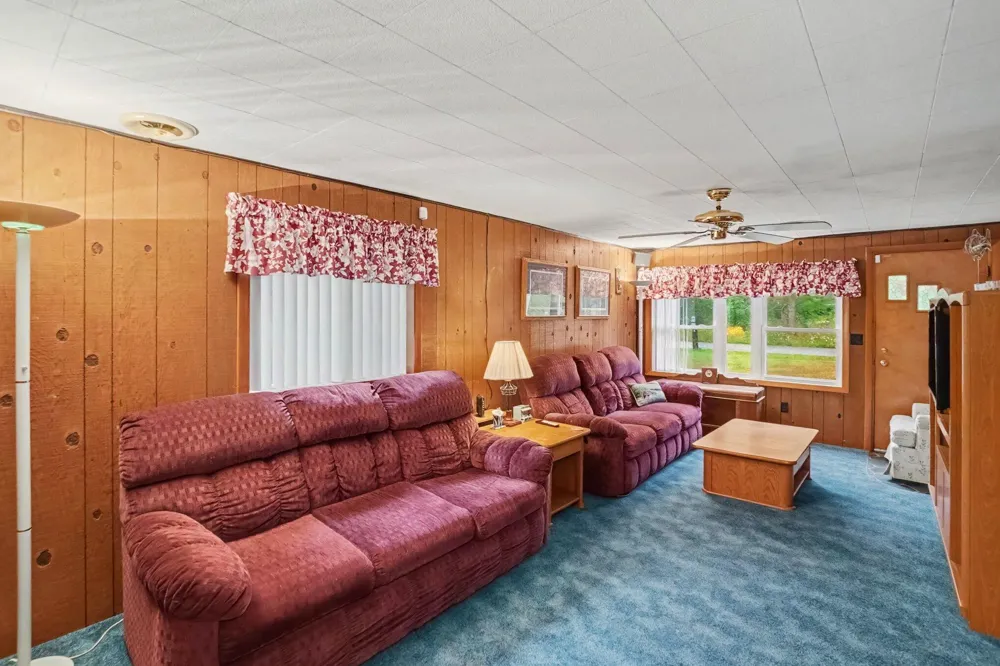 2339 W Midway Drive White Cloud, MI 49349