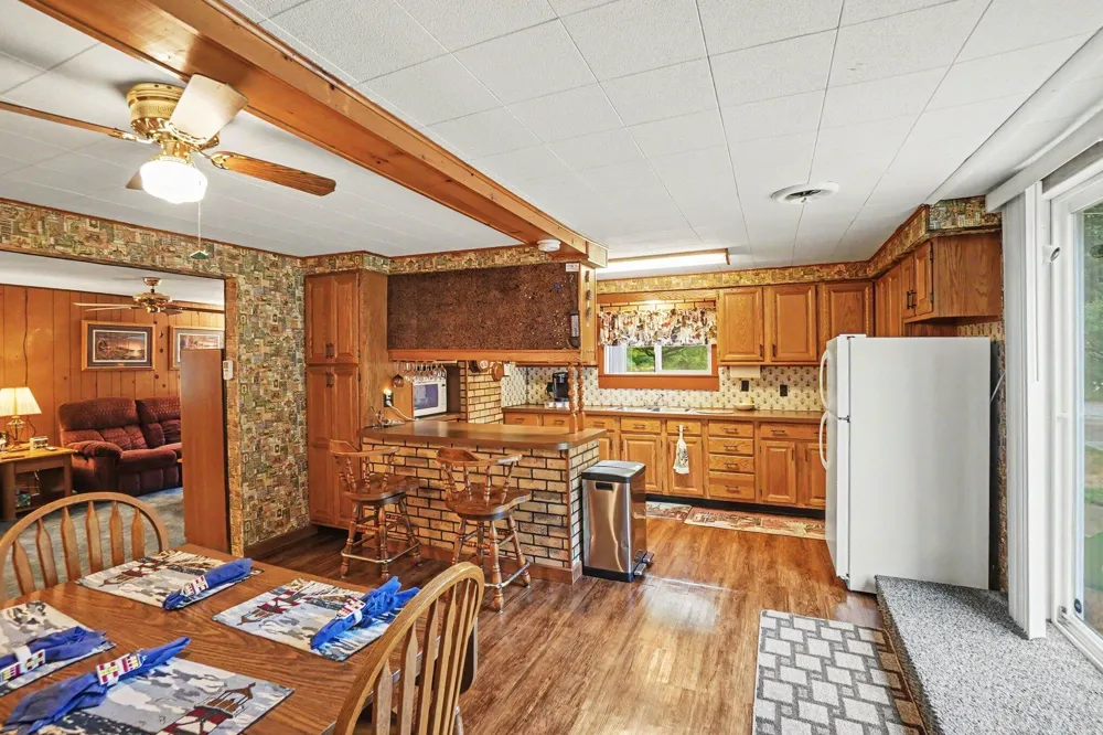 2339 W Midway Drive White Cloud, MI 49349