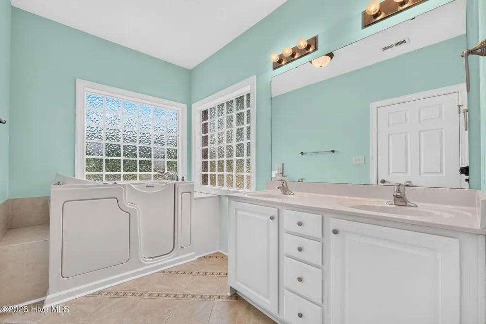7825 High Market Street ##303 Sunset Beach, NC 28468