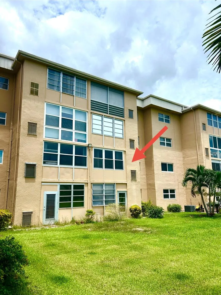 2600 NE 1st Lane #Apt 205 Boynton Beach, FL 33435
