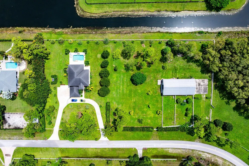 6688 Duckweed Road Lake Worth, FL 33449