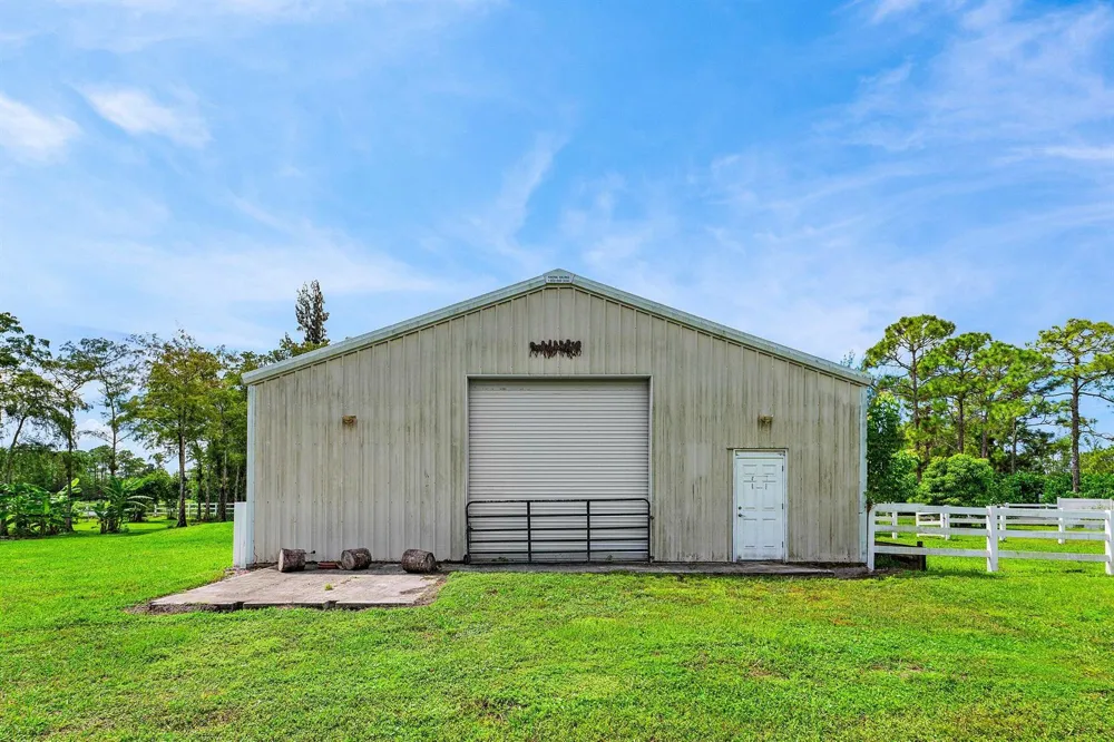 6688 Duckweed Road Lake Worth, FL 33449