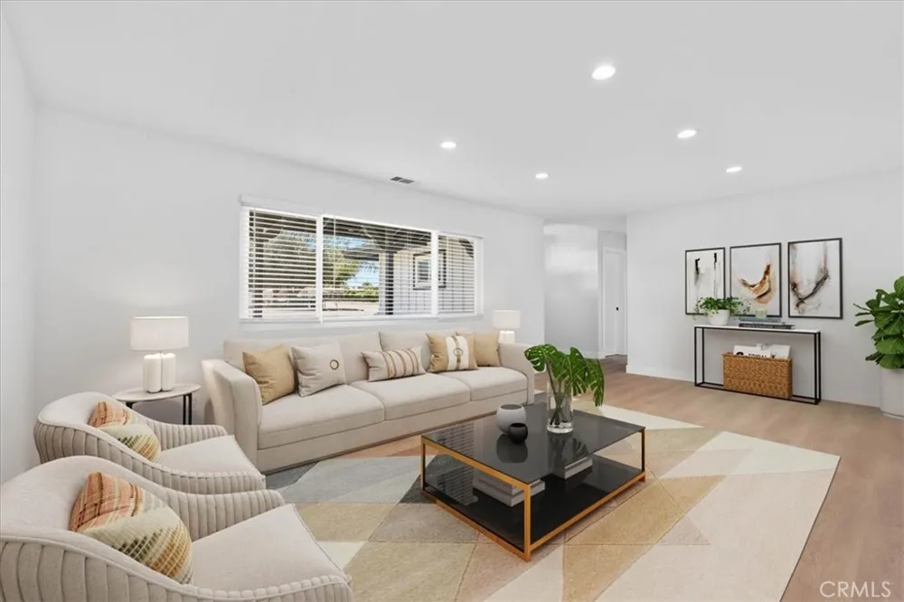 18660 Gentian Riverside, CA 92508