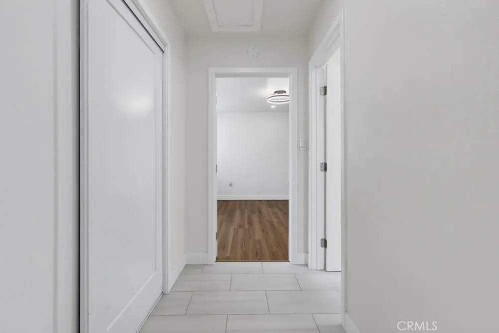 2841 E 69th Long Beach, CA 90805