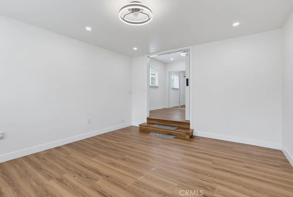 2841 E 69th Long Beach, CA 90805