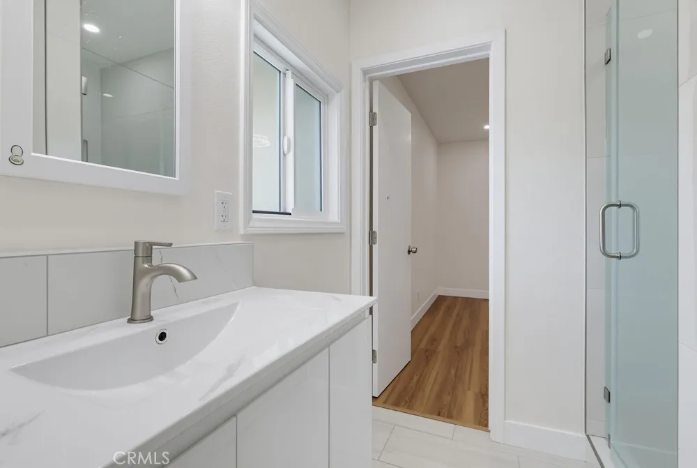 2841 E 69th Long Beach, CA 90805